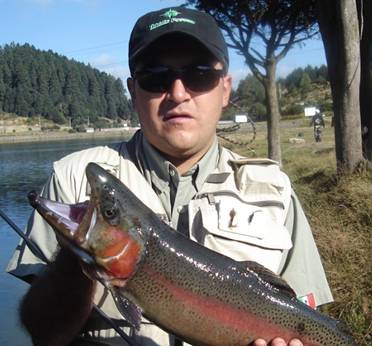 Reseña de Entre Valles, QUE BUENA PESCA