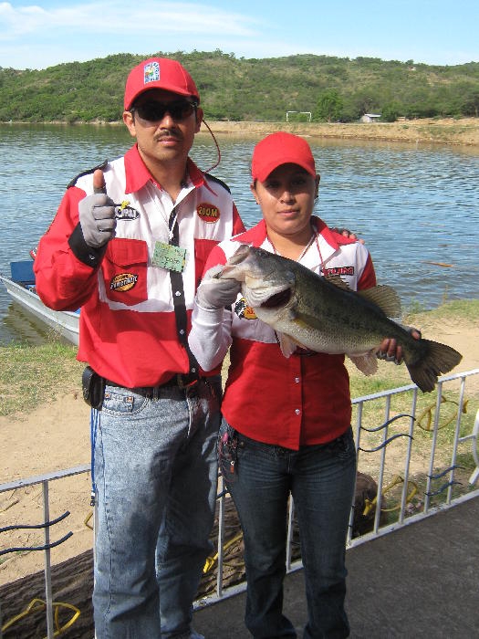 Pepe y Gracely Yosocuta