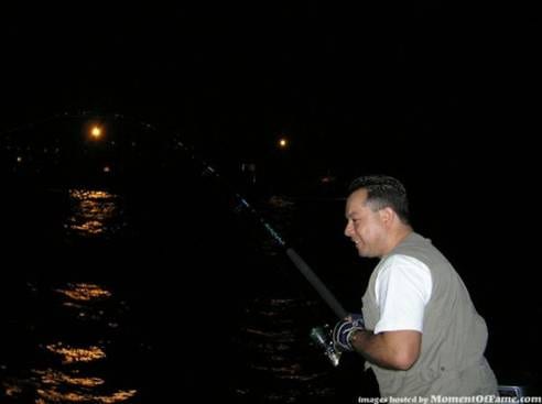 Pesca nocturna de Jureles con Popper