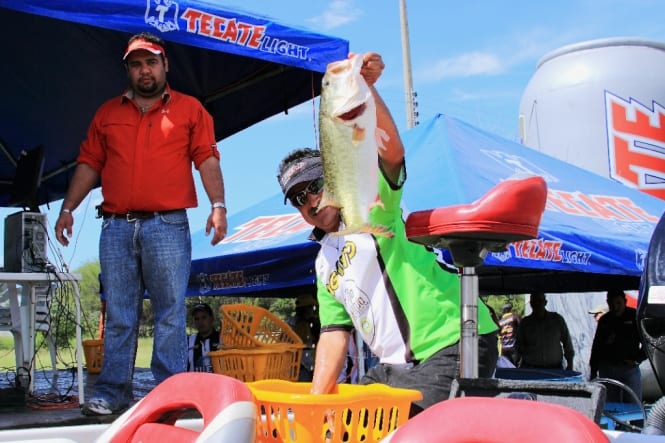 Chuy Morales en ProAnglerTour